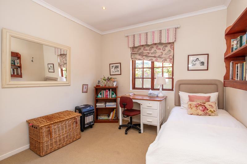 5 Bedroom Property for Sale in Tokai Western Cape